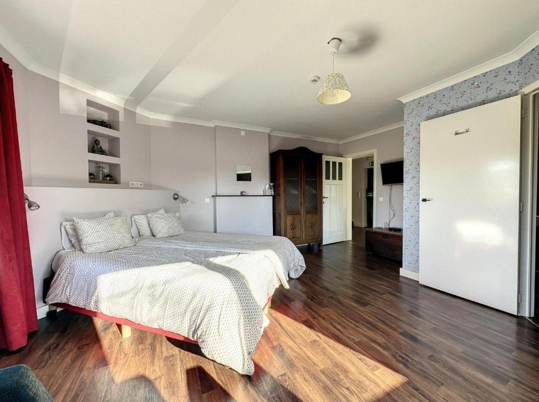 Bed and Breakfast La Cour De Grandmenil Manhay Экстерьер фото
