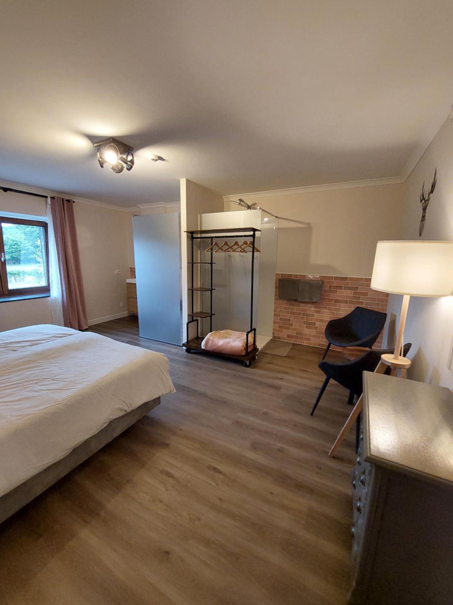 Bed and Breakfast La Cour De Grandmenil Manhay Экстерьер фото